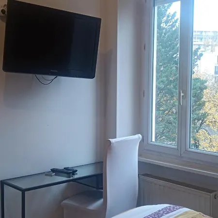 Ferienwohnung Chez Anne-Sophie Villeurbanne Exterior foto